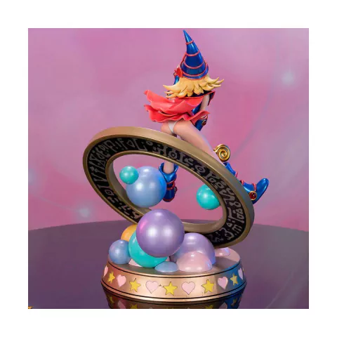 Dark Magician Girl (Standard Vibrant Edition) - Statue - Yu-Gi-Oh! - First 4 Figures