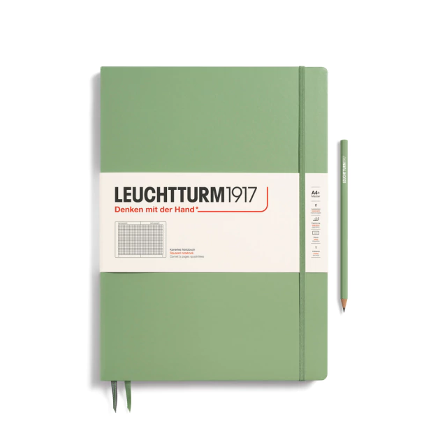 Caderno Leuchtturm1917, Master Slim (A4+) - 123 Páginas, Capa dura, Quadriculado, Sálvia 363919 - comprar online Caderno Leuchtturm1917, Master Slim (A4+) - 123 Páginas, Capa dura, Quadriculado, Sálvia 363919 - comprar online