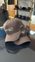 BONÉ SNAPBACK COLEÇÃO CAMPÃO - CAFÉ/BEGE na internet