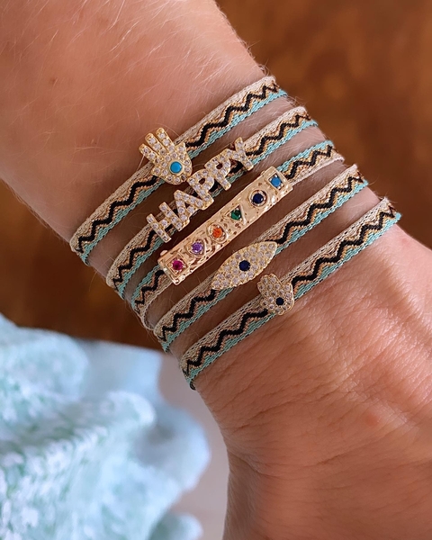 Pulseira Macramê Fio Metalizado - Banhada à Ouro ✩