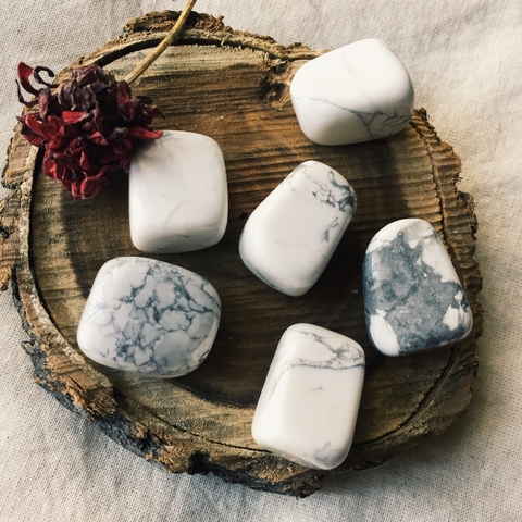 HOWLITA BLANCA NATURAL ROLADA