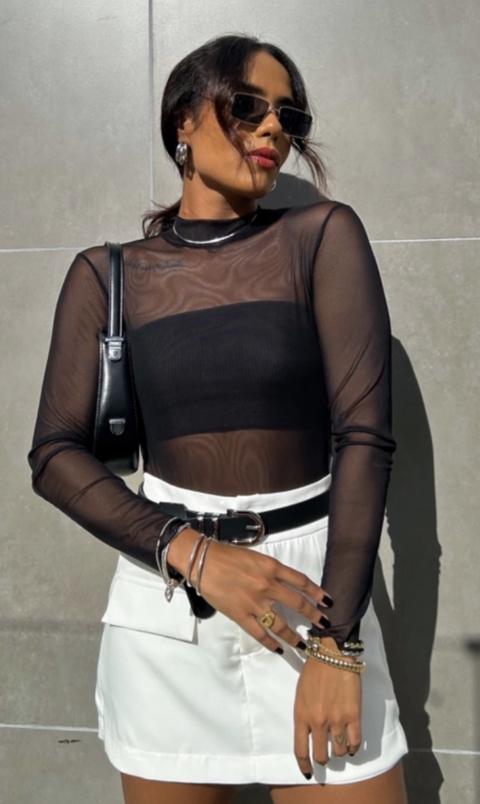 Blusa Tule Gola - Preto GG