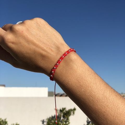 Pulsera Ajustable de Hilo Rojo con Bolitas plata 925