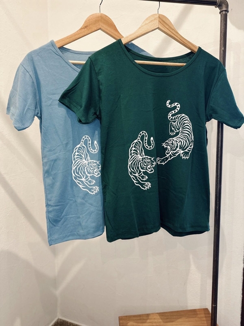 Remera Amelia