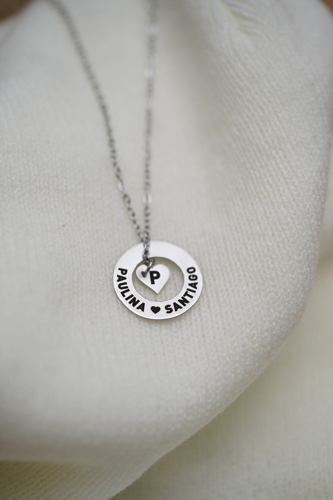 Círculo + corazón acero