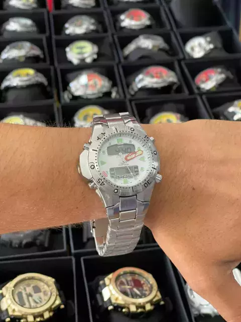 RELÓGIO CITIZEN AQUALAND - PULSEIRA DE AÇO