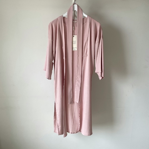 Kimono Modelo Mayumi Rose - comprar online