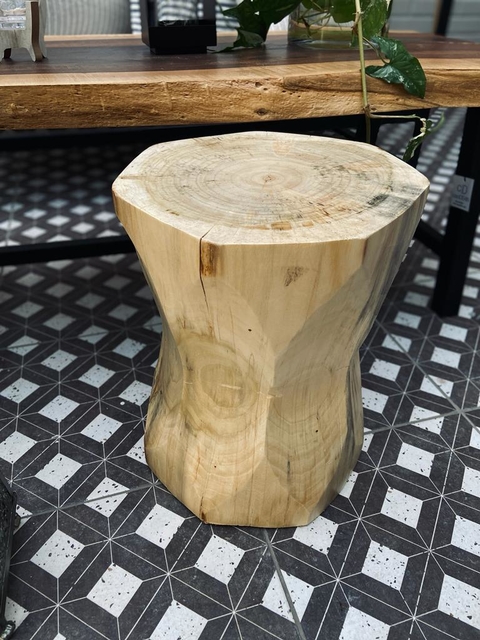 OCTOG. STOOL