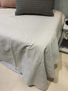 CUBRE CAMA KING 2.70X2.80 M - comprar online
