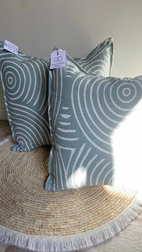 ALMOHADON TUSOR ONDAS 50X50