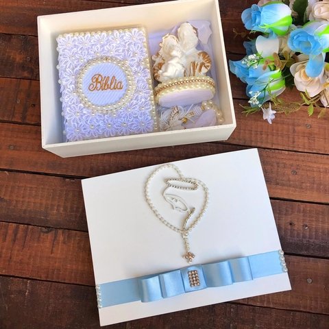 Caixa Afilhado de Batismo com Bíblia