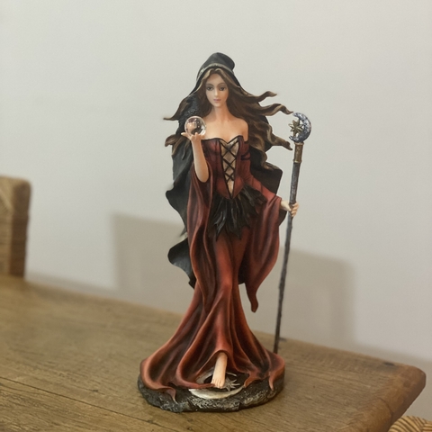 Bruxa Cajado Wicca Escultura - Resina (26cm)