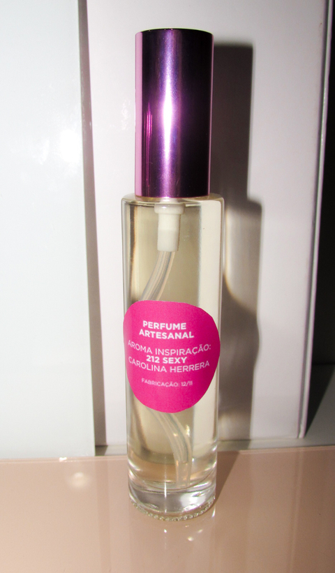 Perfume Artesanal - Aroma Inspiração 212 Sexy 50ml