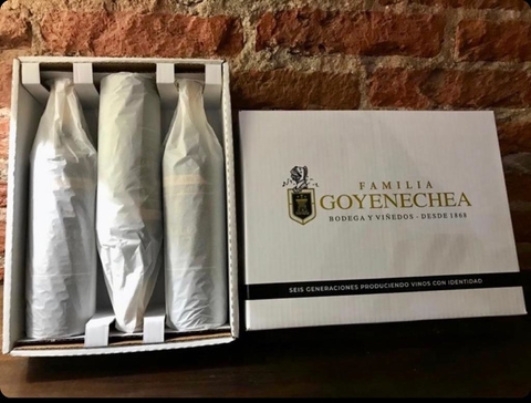 ESPECIALES DIA DEL PADRE - Goyenechea KIT SIGLO Y 1/2 - 3 botellas CAB SAU-MALBEC