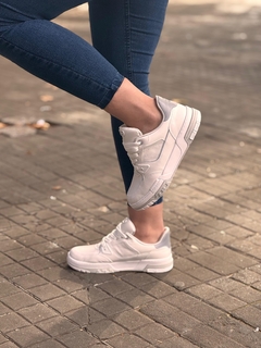ZAPATILLA LUNA VIA MARTE BLANCA C314 en internet