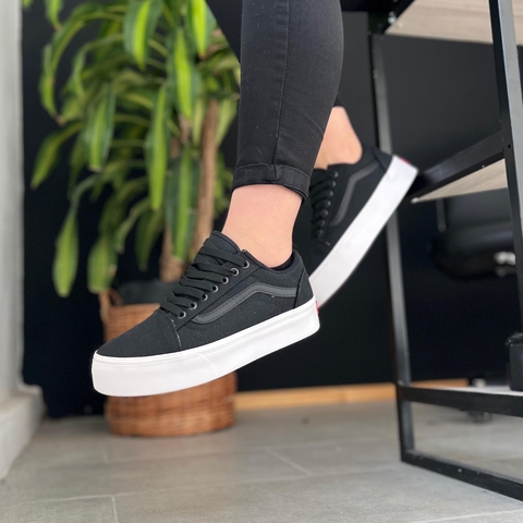 VANS PLATAFORMA NAC TOTAL BLACK C102