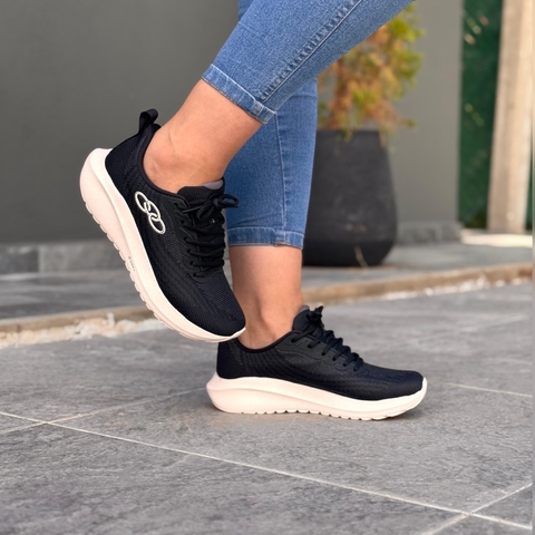 ZAPATILLA AURA OLYMPIKUS BLACK C61