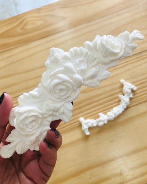MOLDURA FESTÓN DE ROSAS