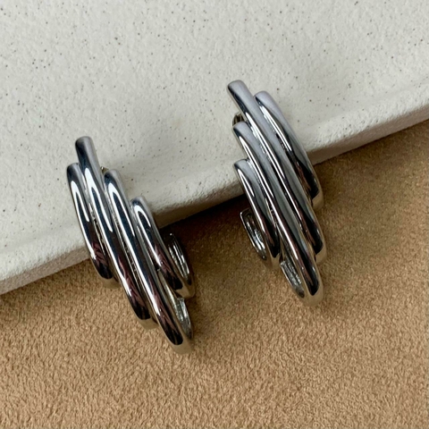 BRINCO ARGOLA FIOS QUADRADA RÓDIO BRANCO - comprar online