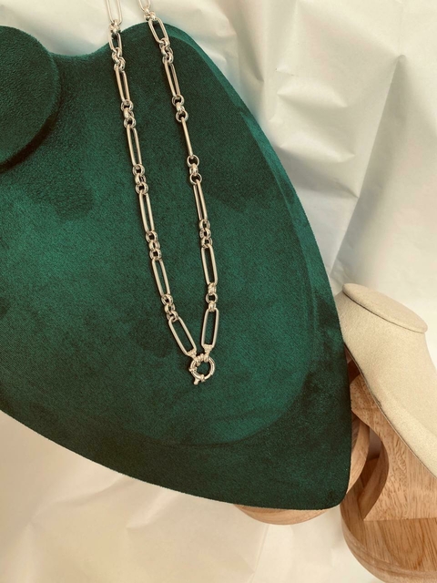 COLLAR BOLONIA