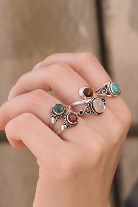 ANILLO HINDÚ PIEDRA NATURAL - comprar online