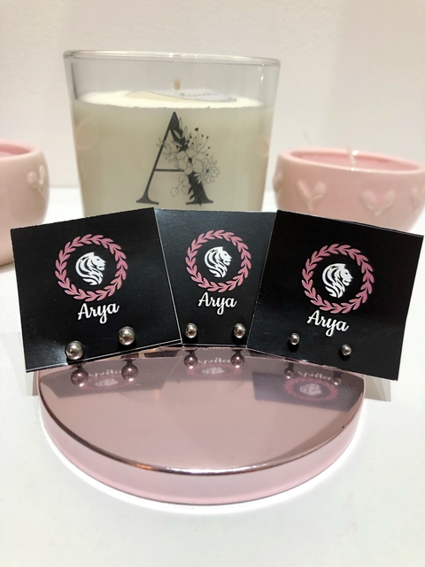 Bolitas de acero quirúrgico