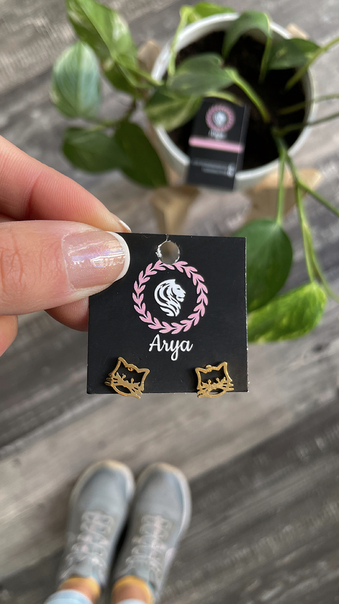 Gatitos acero dorado