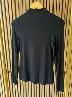 BLUSA SEGUNDA PELE BIA na internet