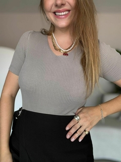 BLUSA ROSANGELA - Flor de Cacto Concept