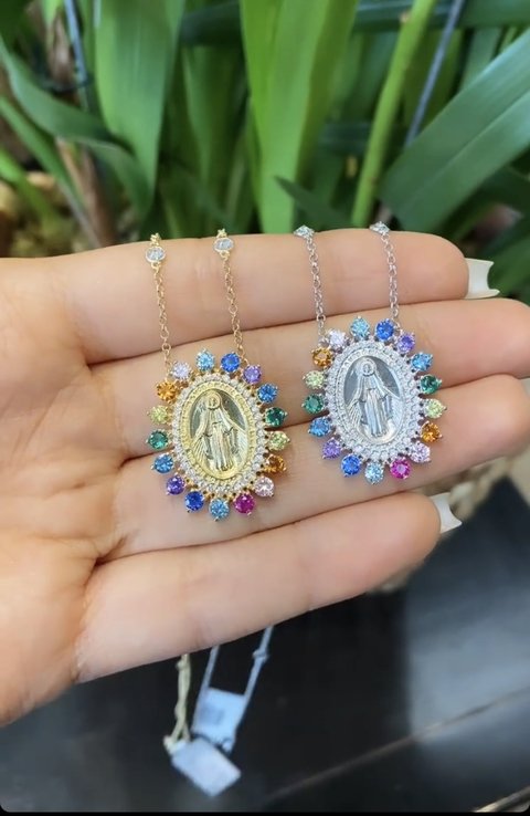 Colar Medalha Rainbow Gold