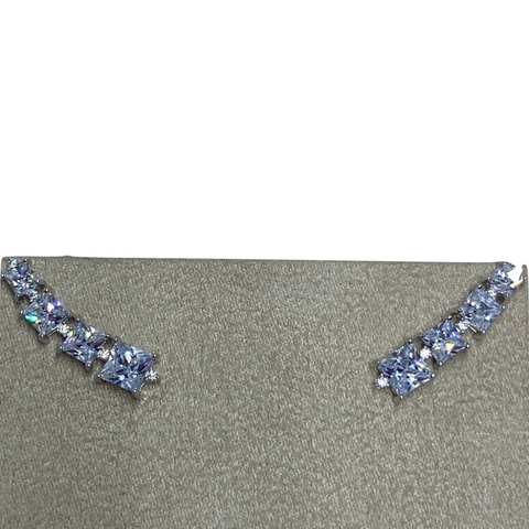 Earcuff quadrado zircônia