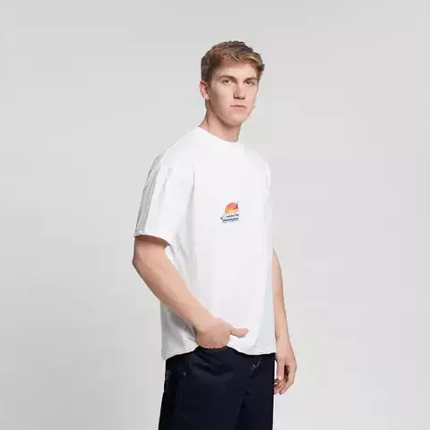 Remera Mc Lockers Tee Off White - comprar online
