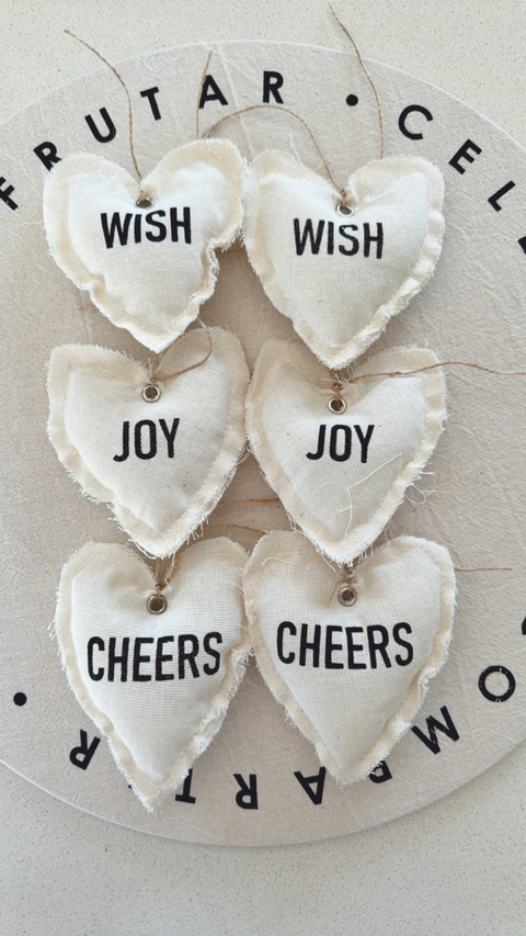 SET X 6 CORAZONES PARA DECORAR