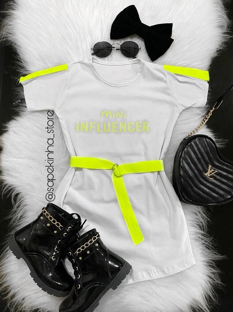 Camisão branco com neon