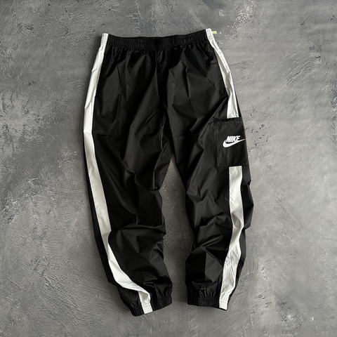 Pantalón Rompevientos Nike NSW / Talle S / Talle L