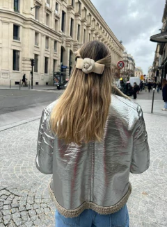 Laço Coco Chanel na internet