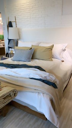 Banner de la categoría Combo MAS con MENOS - Respaldo de Cama + Funda Nordica + Pie de Cama