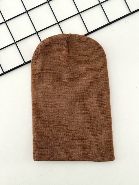 PACK X3 GORRO ROCKY MARRON - No acumula descuento