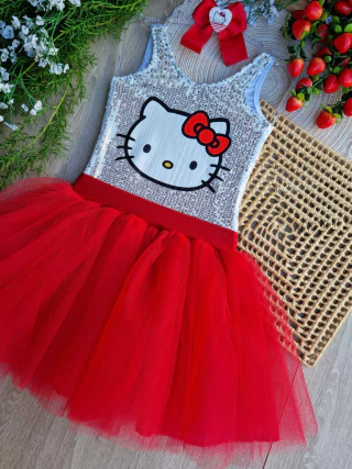 Conjunto hello Kitty ( maiô paetê, saia tule)
