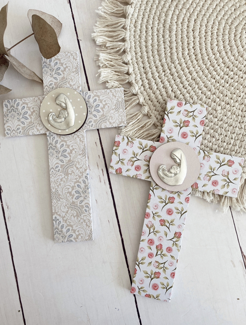 Cruz Virgen con el niño alargada