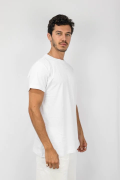 Imagem do Basic Tees