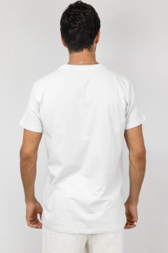 Basic Tees - comprar online