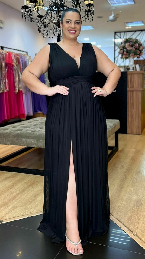 Vestido em Microtule Angelina Preto Plus (Capa e Faixa Cintura Removivel)