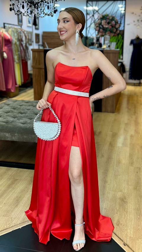 Vestido em Crepe Satine Nicki Vermelho + Cinto Strass (Cinto Removíveis)