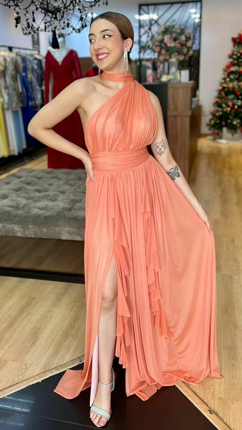 Vestido em tule Maithe Coral (Multiformas)