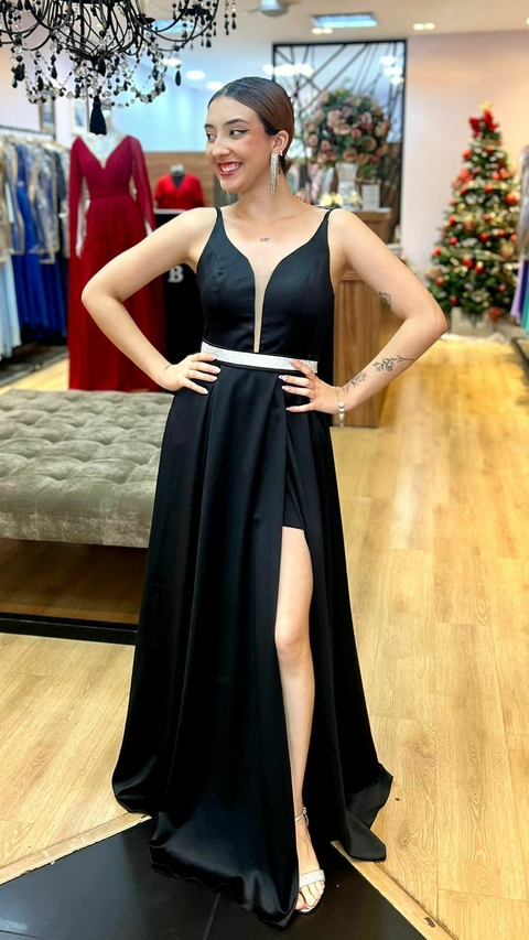 Vestido em Crepe Satine Kate Preto + Cinto Strass (Cinto Removíveis)