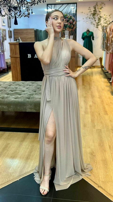 Vestido em tule Manuelly Nude (Multiformas) - comprar online