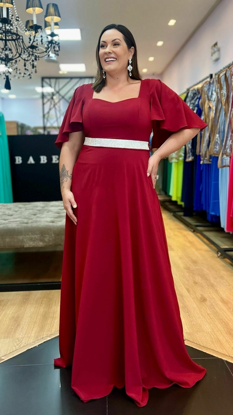 Vestido em Crepe Amalia Marsala Plus + Cinto Strass (Mangas e Cinto Removíveis) - comprar online
