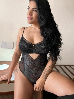 Body Glow Preto na internet