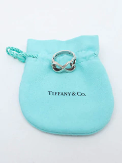 Anel Tiffany&Co Love & Kisses